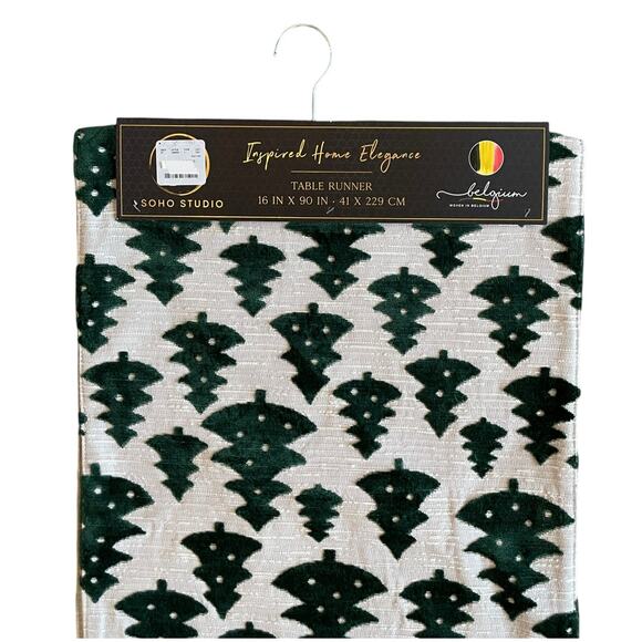 Green Velvet Christmas Tree Table Runner 16x90 Made in Belgium New - Picture 7 of 12